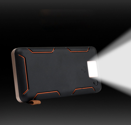 8000mAh 5Vの防水携帯用太陽充電器の太陽電話充電器のキャンプ