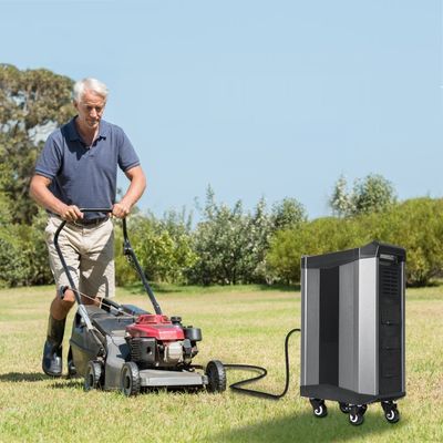 2500W 4000Wのキャンプのための携帯用太陽発電機の場所のパワー系統