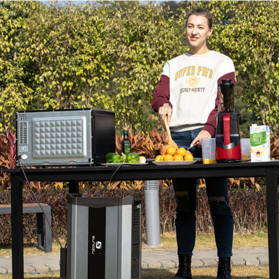 AC出力が付いている高い発電の再充電可能な太陽エネルギー小型発電機4000W